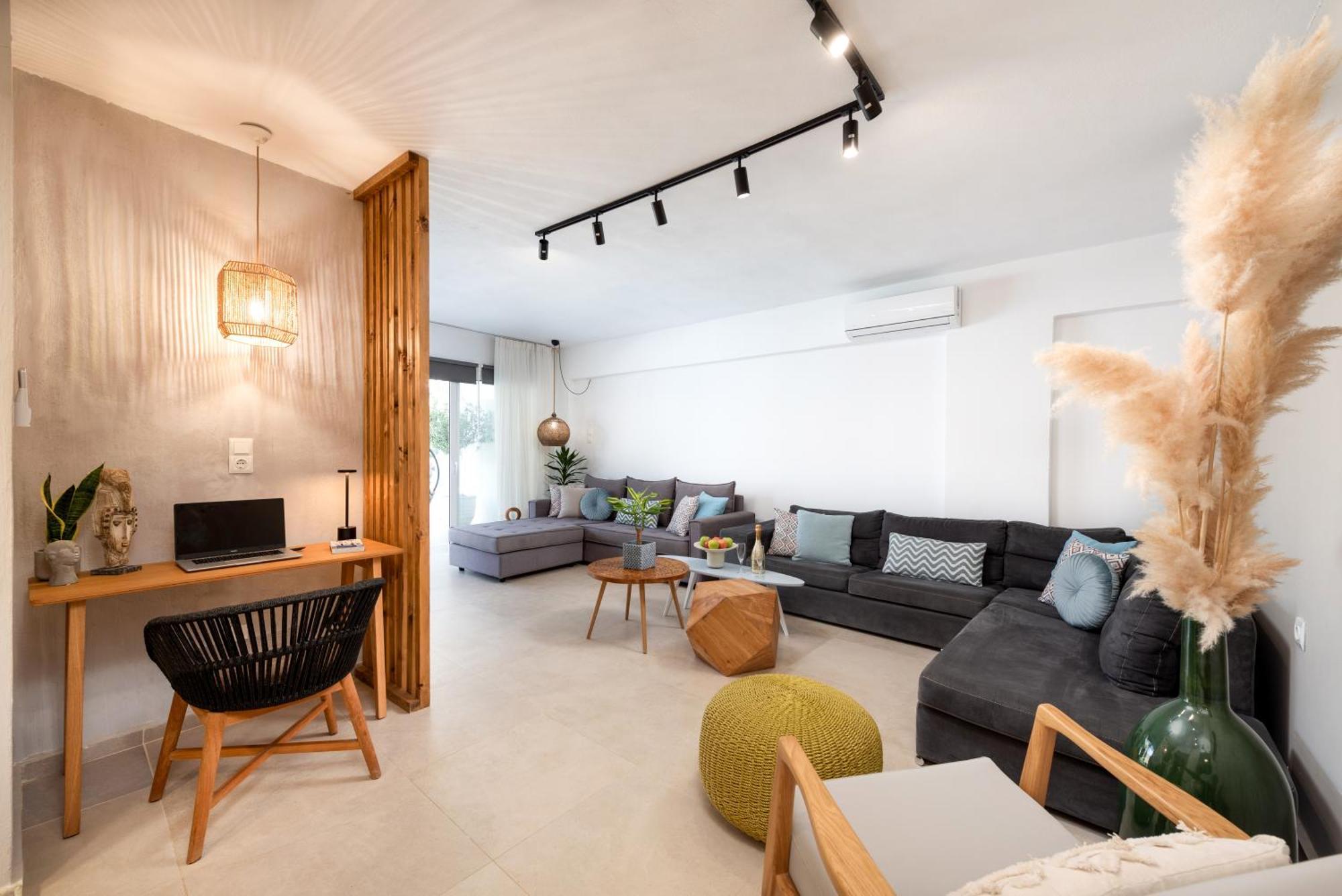 Hypnosis Beachside Villa With Private Heated Pool Georgioupoli Exterior photo